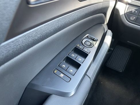 New 2026 Kia Sportage SX image 23