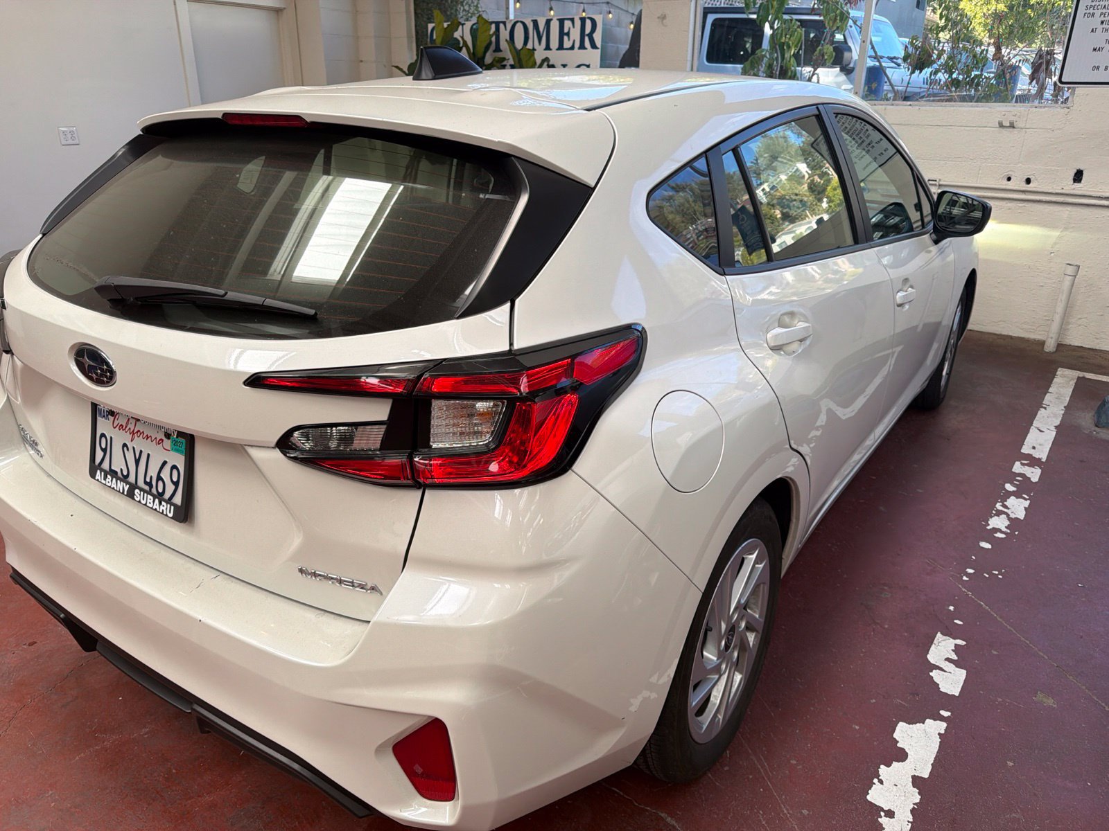 Used 2024 Subaru Impreza 2.0i AWD/4WD image 10