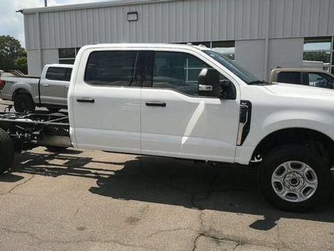 New 2026 Ford F350 XLT AWD/4WD image 5