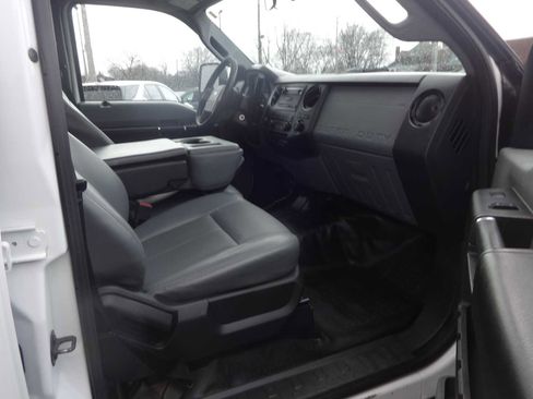 Used 2015 Ford F350 XL w/ Power Equipment Group image 11