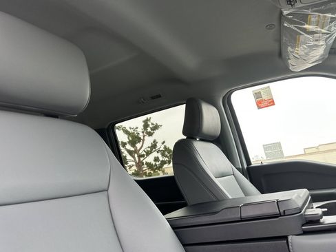 New 2026 Ford F450 XL w/ XL Chrome Package RWD image 16