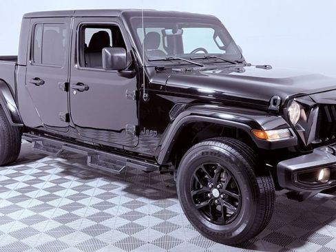 Used 2023 Jeep Gladiator Sport S AWD/4WD image 1
