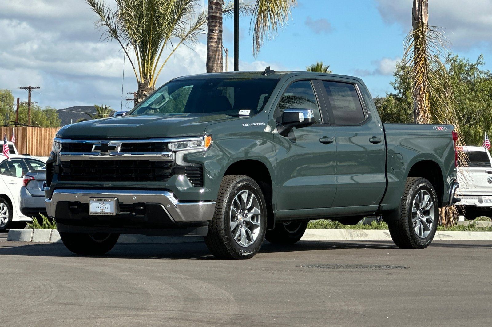 New 2026 Chevrolet Silverado 1500 LT w/ Safety Package AWD/4WD image 8