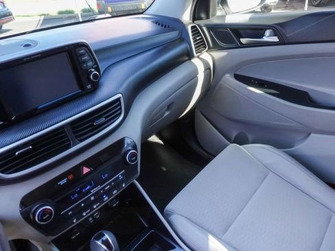 Used 2020 Hyundai Tucson SEL image 21