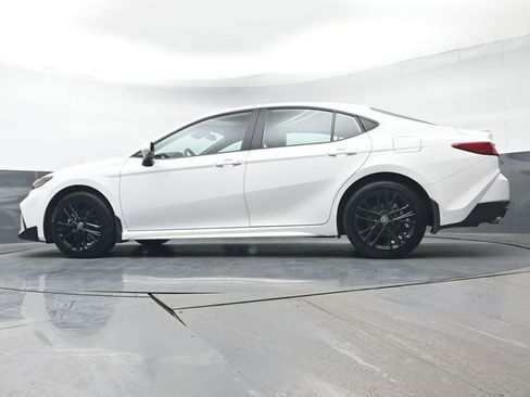 Certified 2025 Toyota Camry SE image 32