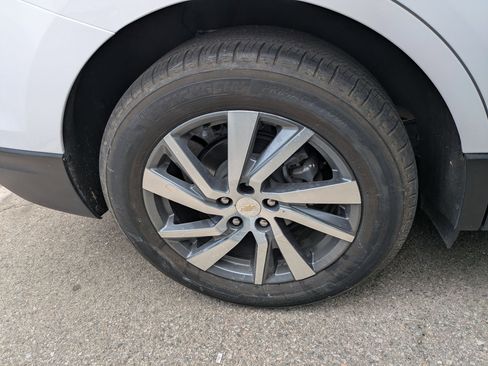 Used 2022 Chevrolet Equinox LT FWD image 4