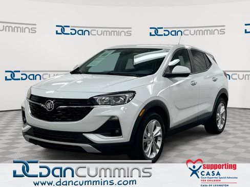 Used 2023 Buick Encore GX Preferred w/ Cold Weather Comfort Package FWD image 1