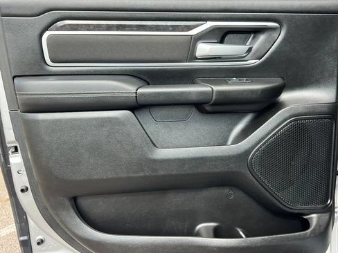 Used 2023 RAM 1500 Big Horn AWD/4WD image 32