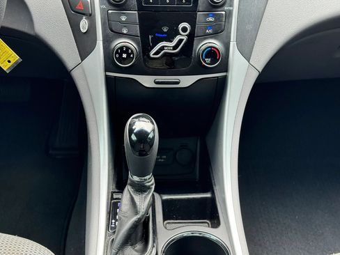 Used 2013 Hyundai Sonata GLS FWD image 17