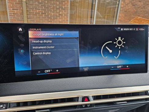 Used 2023 BMW iX xDrive50 w/ Ultimate Package 2 image 49