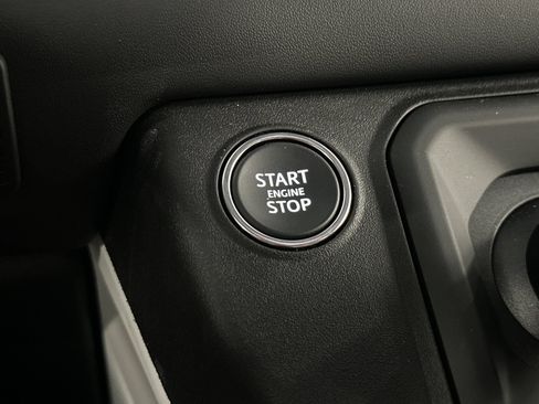 Used 2025 Land Rover Defender 110 S AWD/4WD image 16