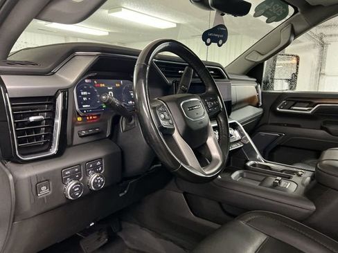 Certified 2024 GMC Sierra 2500 Denali w/ Denali Reserve Package image 10