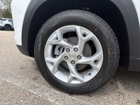 New 2026 Chevrolet Trax LS FWD image 24