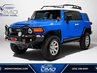 Used 2007 Toyota FJ Cruiser 4WD w/ Upgrade Pkg 2