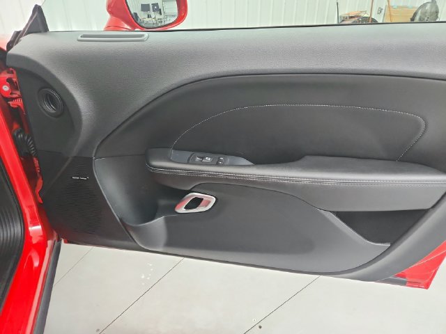 Used 2018 Dodge Challenger R/T Scat Pack w/ Leather Interior Group RWD image 35
