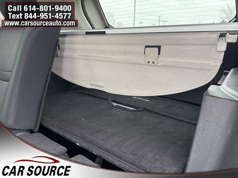 Used 2018 Nissan Rogue SV w/ Premium Package image 34