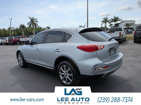 Used 2017 INFINITI QX50 2WD image 5
