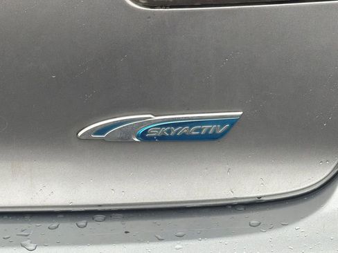 Used 2013 MAZDA MAZDA3 i Touring image 24