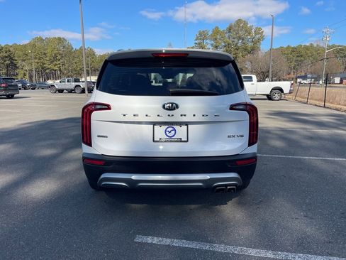 Used 2021 Kia Telluride EX image 6