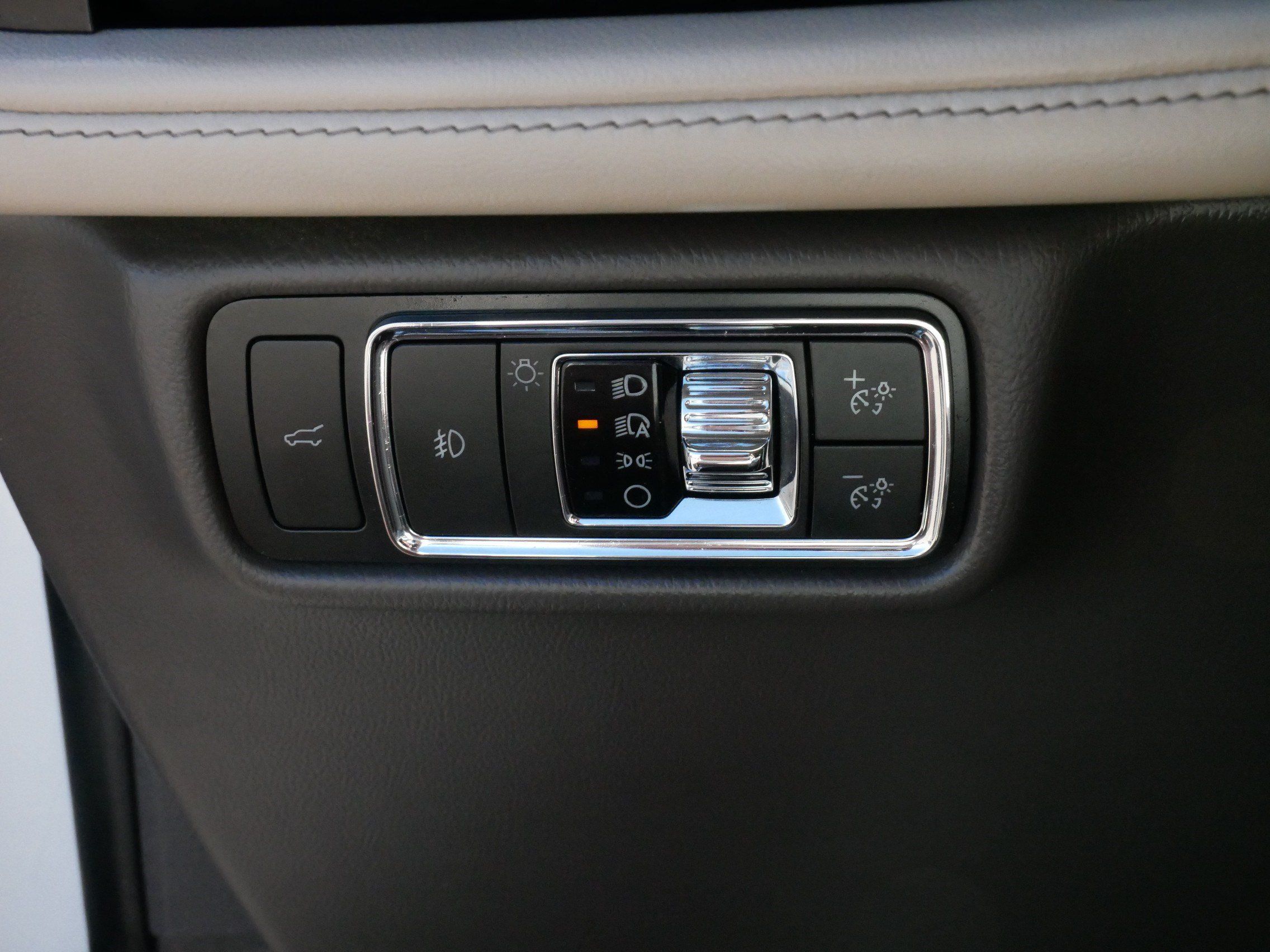 Used 2022 Lincoln Aviator Reserve w/ Equipment Group 201A AWD/4WD image 26
