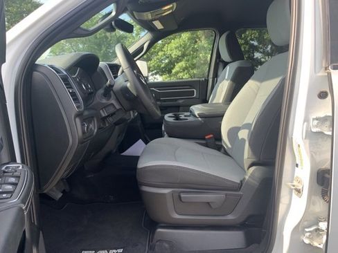 New 2024 RAM 4500 SLT w/ Quick Order Package 2YG SLT image 13