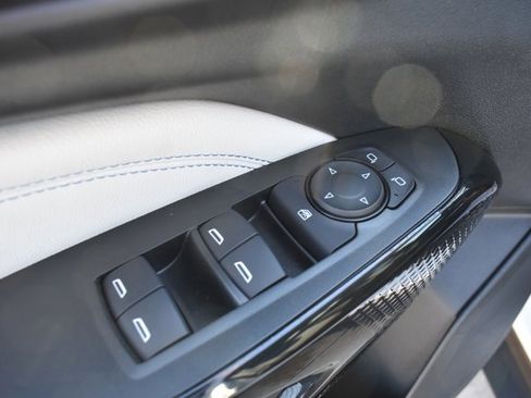 New 2026 Chevrolet Trax LT w/ Driver Confidence Package image 13