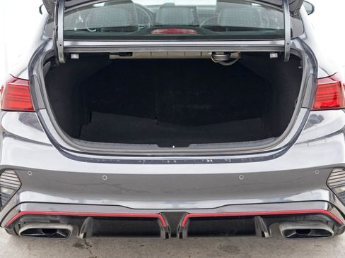 Used 2022 Kia Forte GT w/ GT2 Package image 9