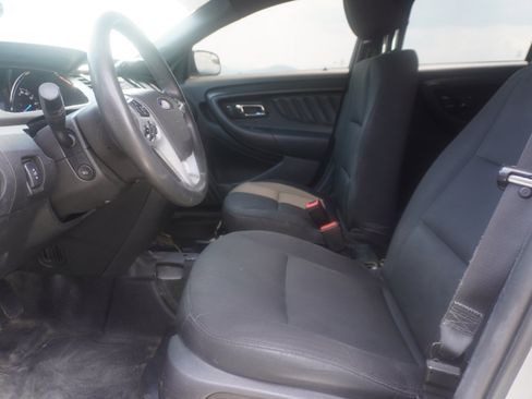 Used 2016 Ford Taurus Police Interceptor AWD image 14