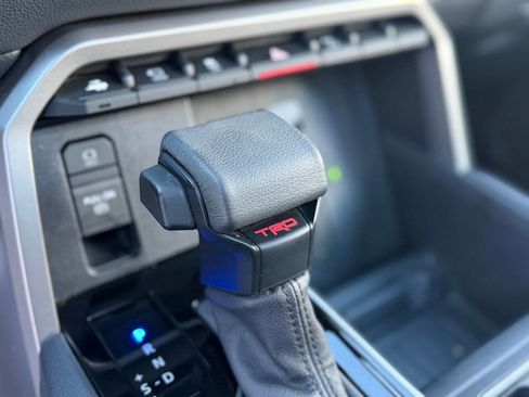 Used 2022 Toyota Tundra Limited w/ TRD Off-Road Package image 17