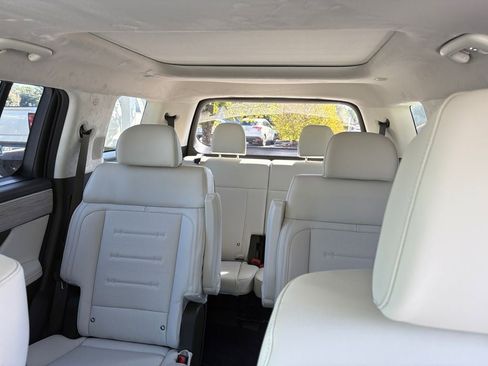 New 2025 Hyundai Santa Fe Calligraphy image 4