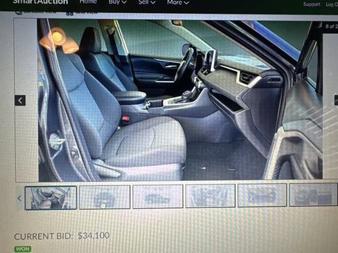 Used 2025 Toyota RAV4 XLE AWD/4WD image 8