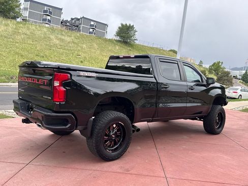 Used 2019 Chevrolet Silverado 1500 Custom Trail Boss w/ Custom Convenience Package AWD/4WD image 8