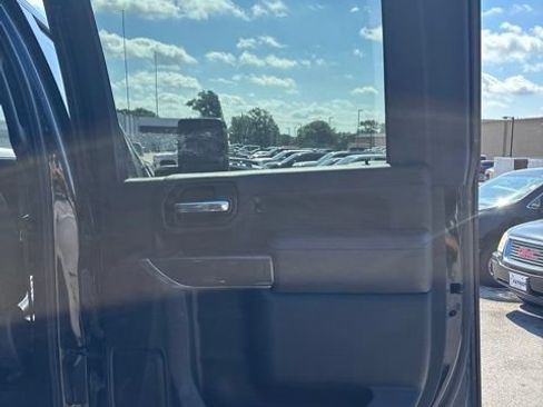 Used 2020 GMC Sierra 3500 AT4 w/ AT4 Premium Package AWD/4WD image 10
