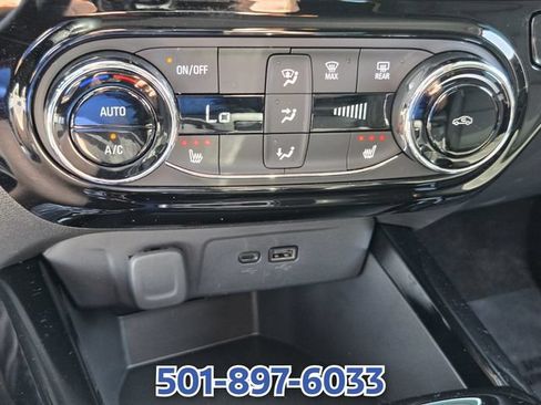 Used 2025 Chevrolet Trax ACTIV w/ Driver Confidence Package FWD image 19