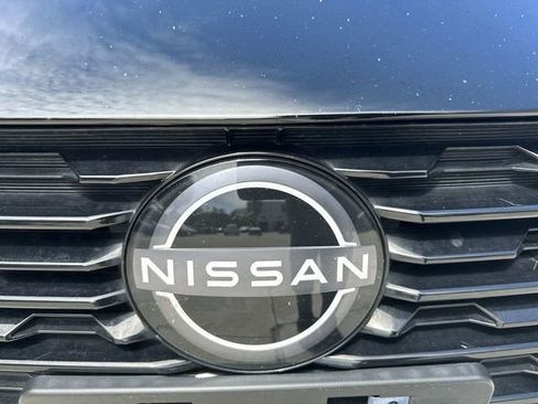 Used 2024 Nissan Sentra SV FWD image 10