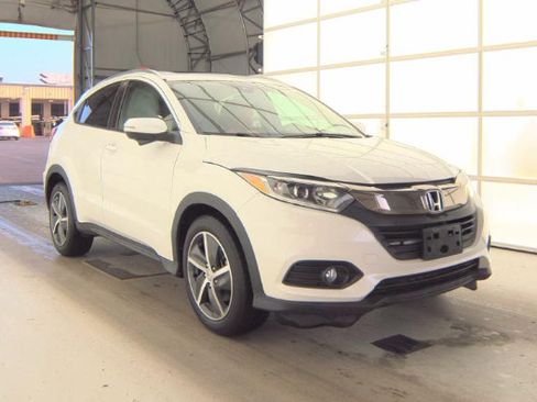 Used 2022 Honda HR-V EX image 2