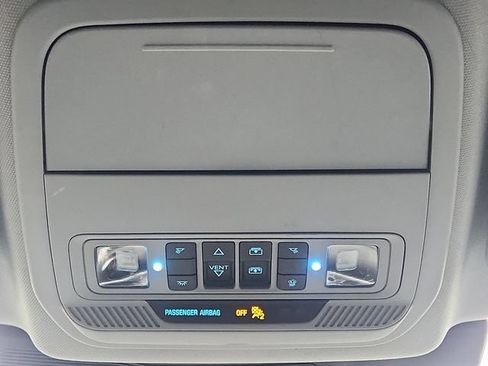 Certified 2023 Ford Explorer XLT w/ Equipment Group 202A AWD/4WD image 19