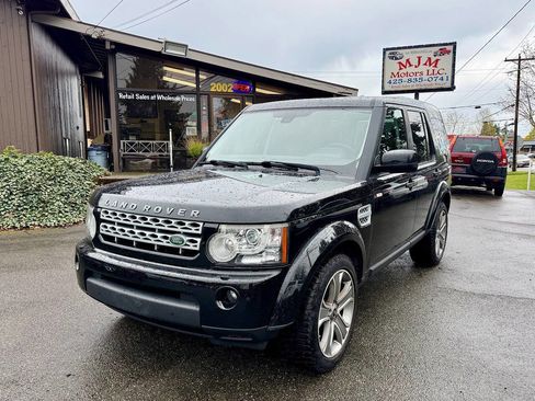 Used 2013 Land Rover LR4 HSE image 2