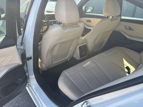 Used 2020 BMW 330i Sedan w/ Driving Assistance Package image 16