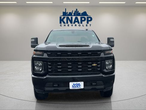 Used 2023 Chevrolet Silverado 2500 Custom w/ Custom Value Package AWD/4WD image 8