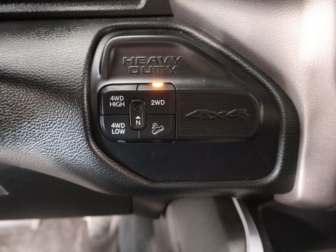 Used 2019 RAM 2500 Lone Star w/ Night Edition image 7