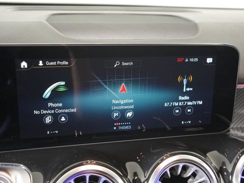 Certified 2022 Mercedes-Benz GLB 250 4MATIC image 24