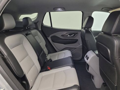 Used 2022 GMC Terrain SLT w/ LPO, Floor Liner Package image 19