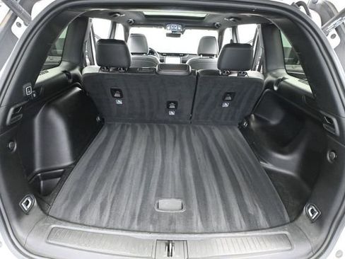Used 2024 Jeep Grand Cherokee Limited w/ Luxury Tech Group II AWD/4WD image 42