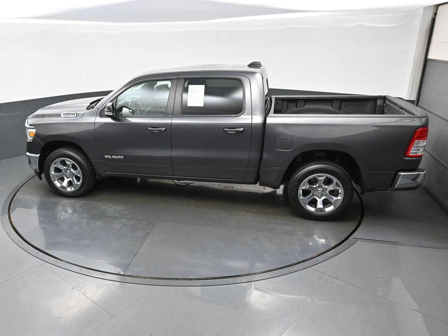Used 2022 RAM 1500 Big Horn AWD/4WD image 37