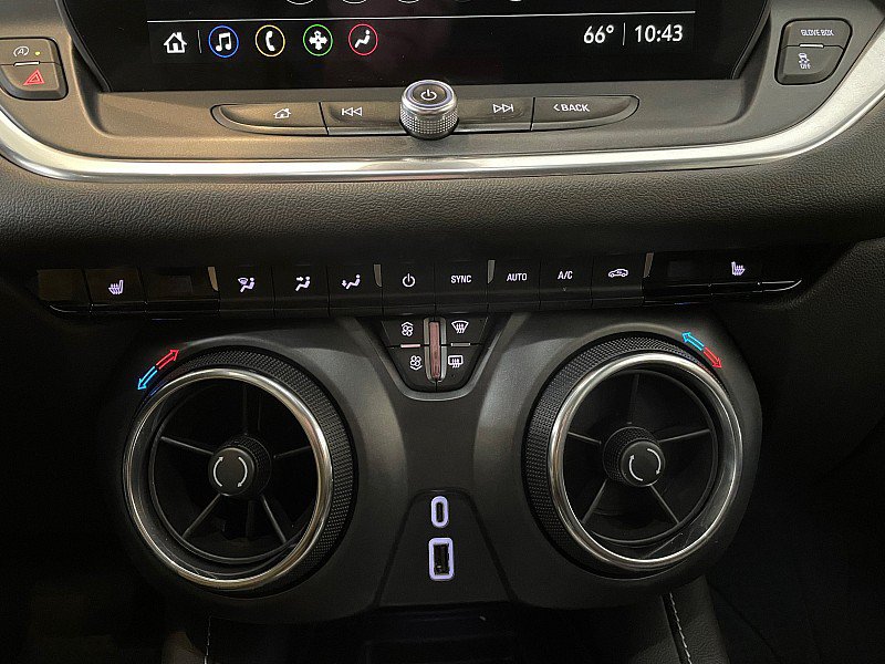 Used 2024 Chevrolet Blazer LT w/ Convenience Package FWD image 14