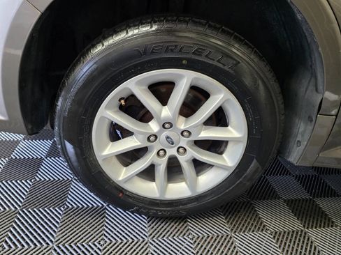 Used 2014 Ford Flex SE FWD image 30