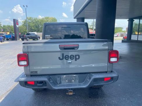 Used 2022 Jeep Gladiator Sport AWD/4WD image 5