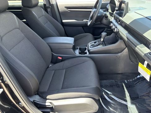 Certified 2026 Honda CR-V EX image 9