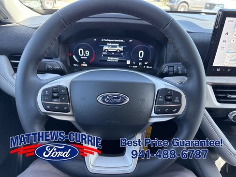 New 2026 Ford Explorer Active w/ Active Comfort Package RWD image 18